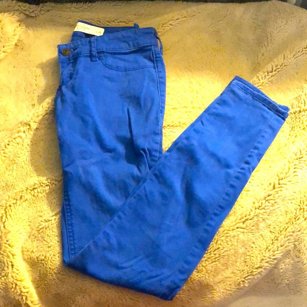 Abercrombie Colored Skinny Jeans, size 00